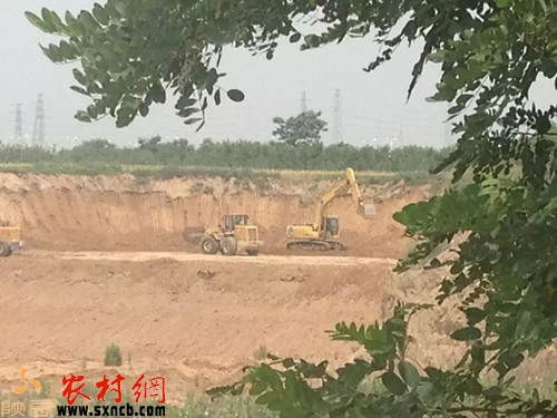非法取土现场