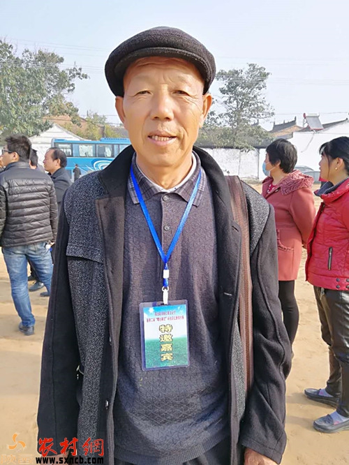 来自河南汝阳的单株二等奖获得者李三军